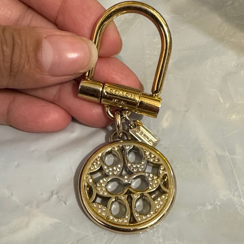Coach Gold-Tone Crystal Logo Keychain Key & Card Holder Charm - Picture 1 of 8